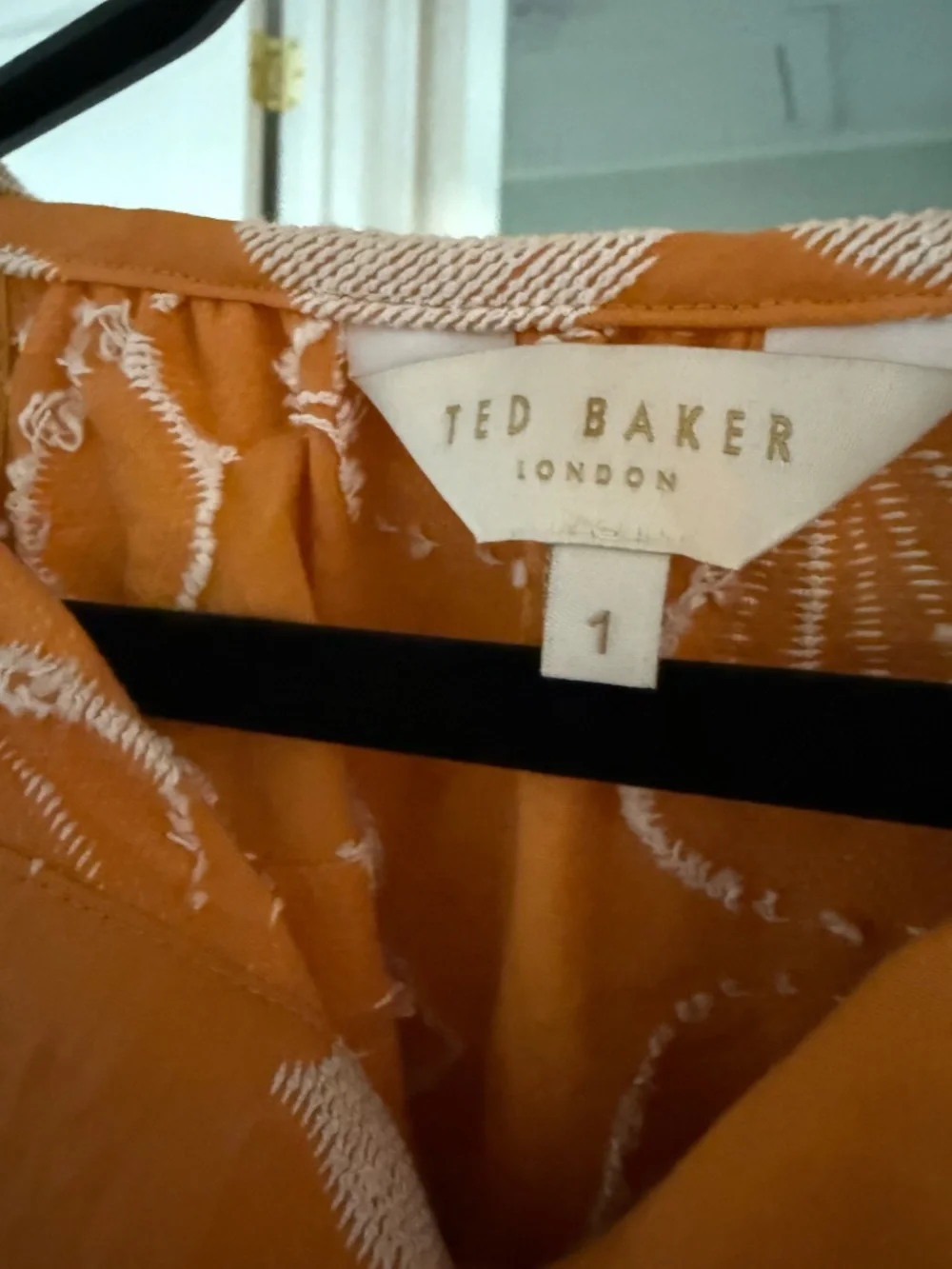 Ted Baker - Picture 3 of 4
